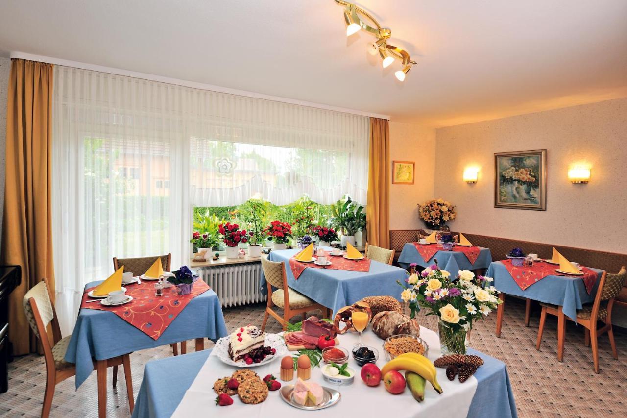 Hotel Pension Heidi Добел Екстериор снимка
